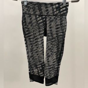 Under Armour Capri Leggings Sz XS